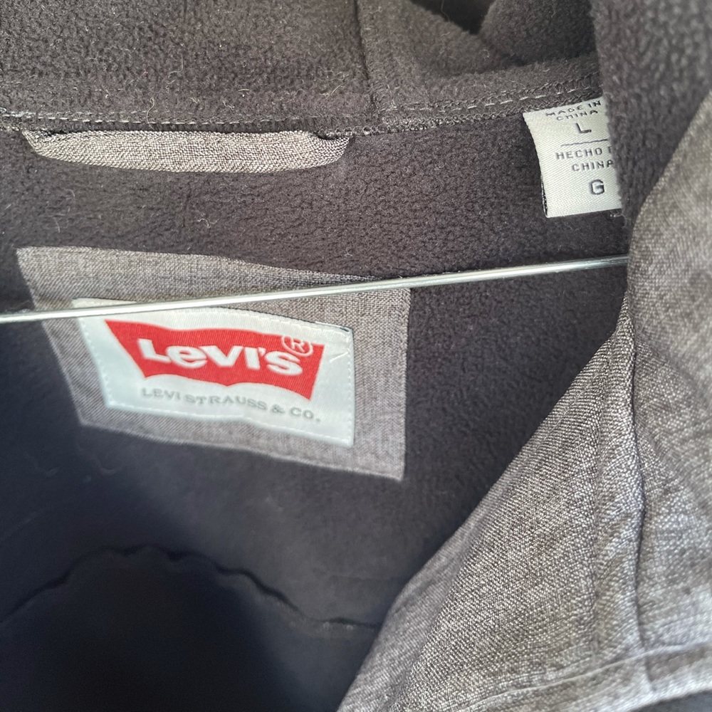 Levis jacket - Picture 2 of 3